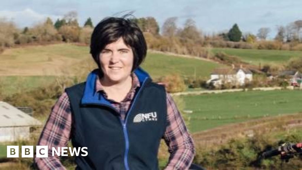 Rural crime gangs 'scoping out' farms to steal equipment, NFU says