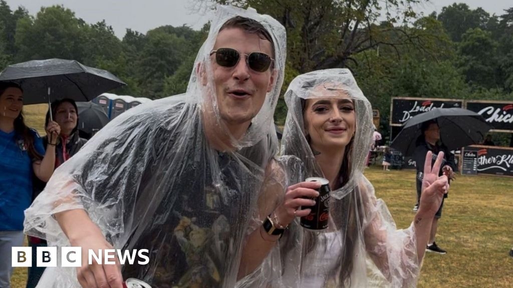 Downpours fail to dampen spirits at Ipswich Music Day