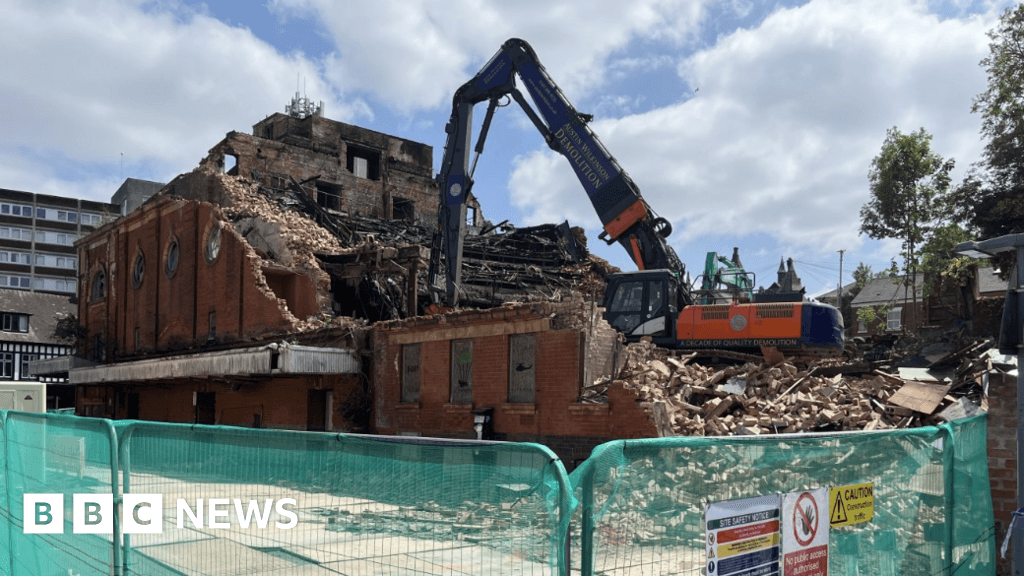 Demolition begins at fire-damaged Hippodrome theatre in Derby