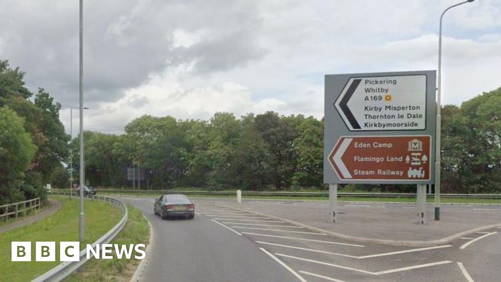 Crash closes A169 between Malton and Pickering