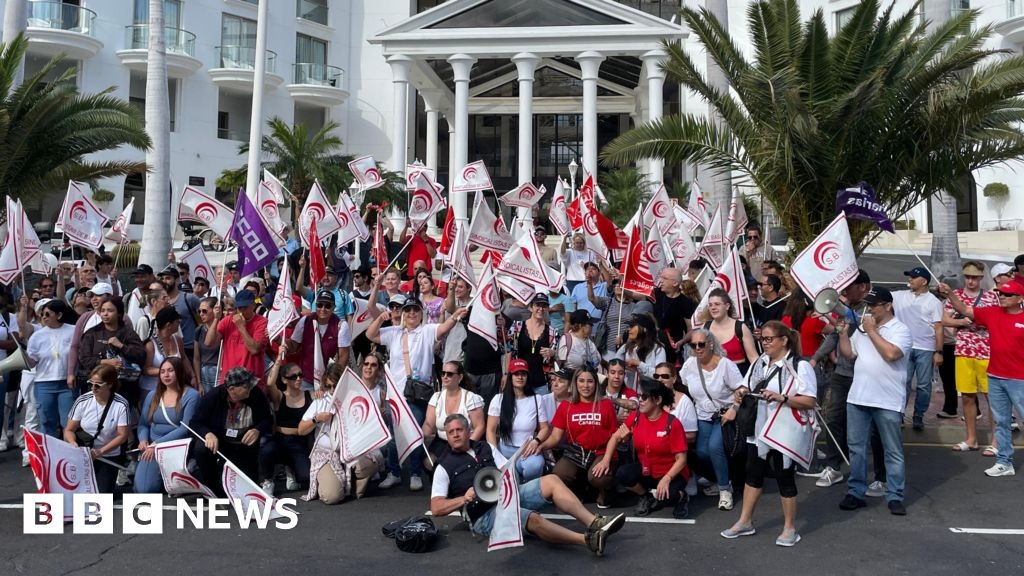 Tenerife hotel workers holding protests over Easter holiday weekend