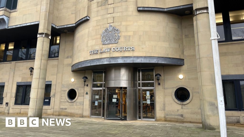 Huddersfield PCSO cleared of sexual assaults on colleagues