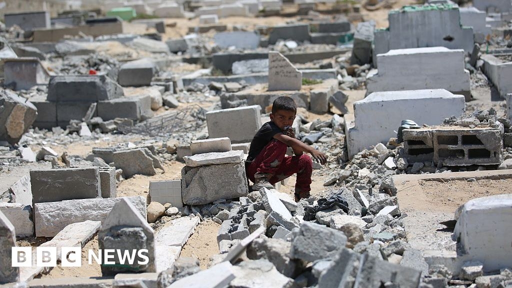 Gaza now worse than hell on earth, humanitarian chief tells BBC