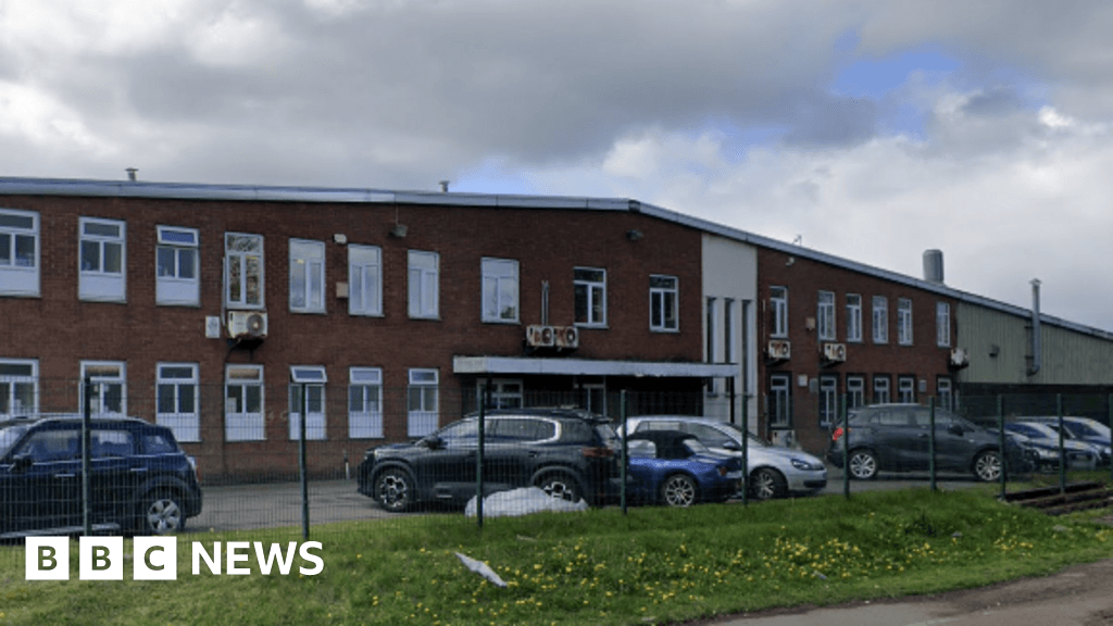 Palestine protesters occupy defence firm's Teesside factory roof