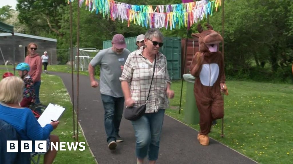Villagers run, skate and cycle 170 miles to save Cornwall pub