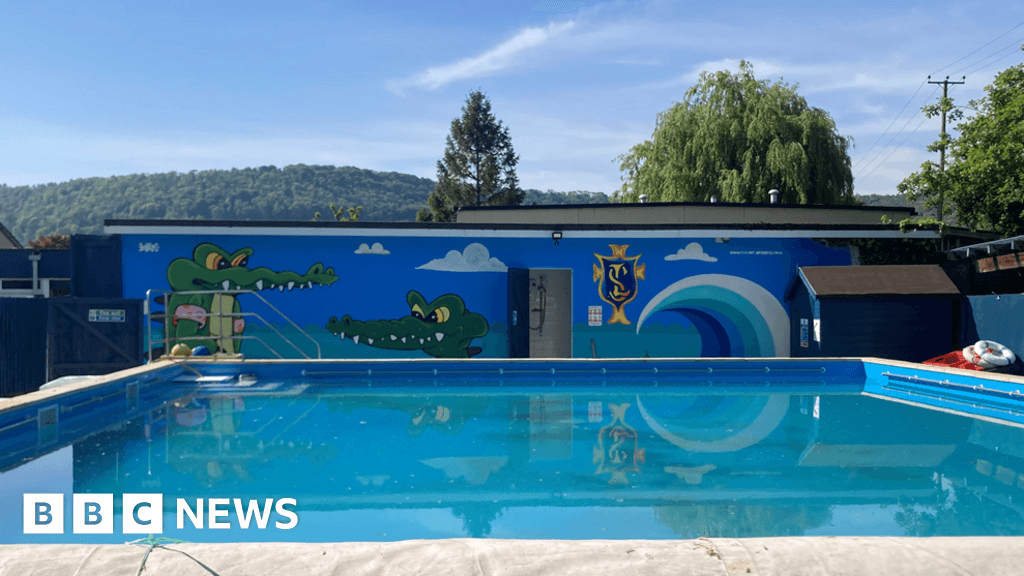 Headlines: Summer swims, cancer recovery and rugby stars