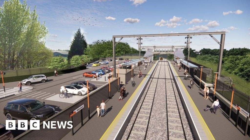 Road disruption warning as new Willenhall station being built
