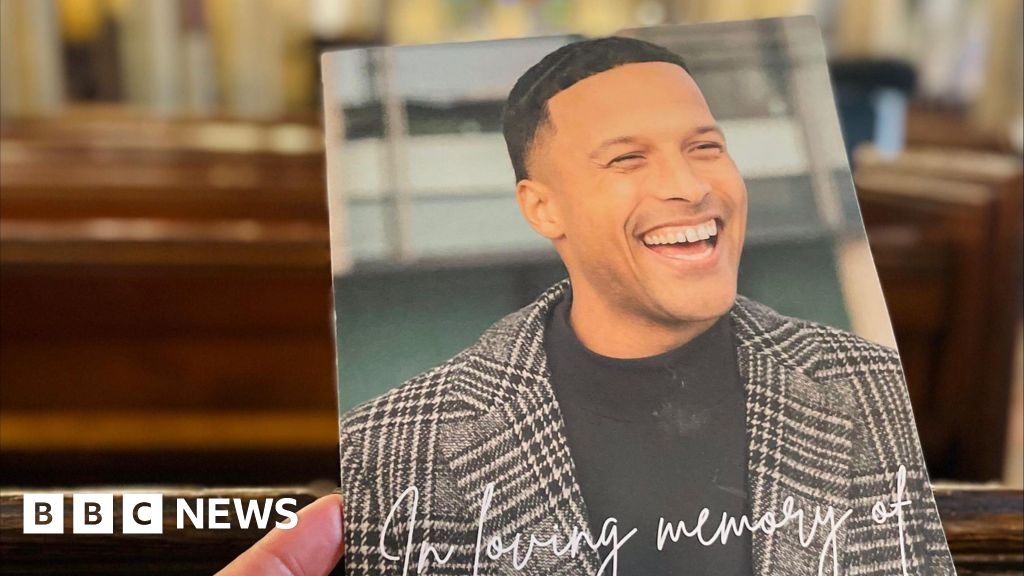 Joe Thompson's funeral hears he was 'beacon of hope'