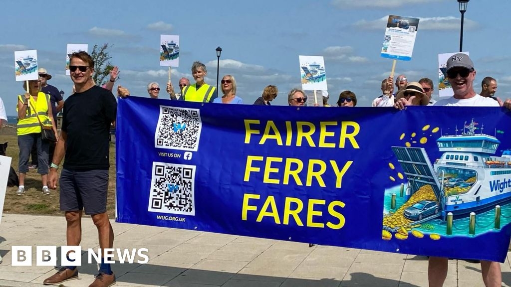Isle of Wight ferry discount scheme challenged by island users