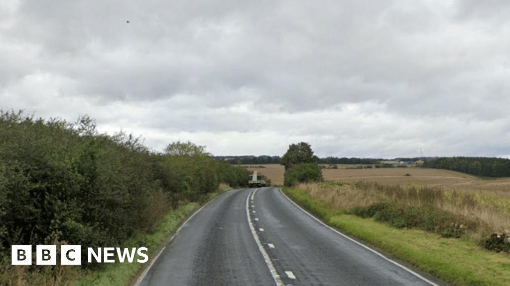 Person killed and another seriously injured in A361 crash near Burford