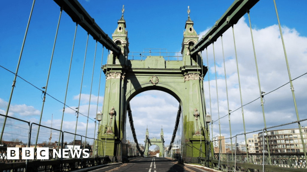 Hammersmith Bridge: Demolition among proposals made by UK government
