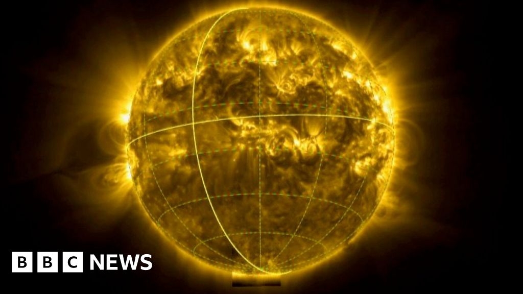 Solar Orbiter spacecraft snaps first images of Sun's south pole