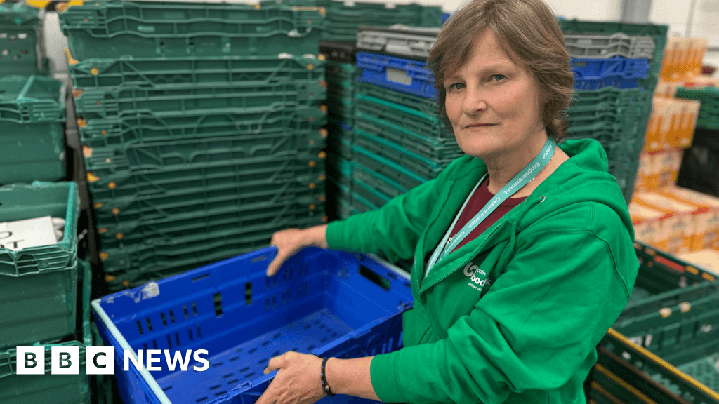 Lincoln food bank at 'breaking point' due to low stock