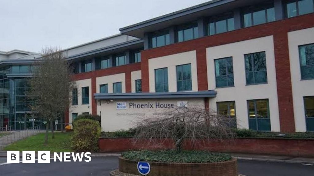Mid Devon council to review 70 rent overcharge evictions