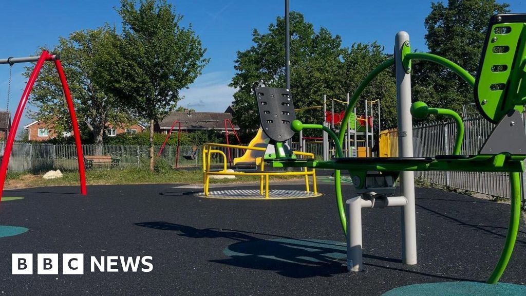 Spondon play area opened with 'fastest zip wire in Derby'