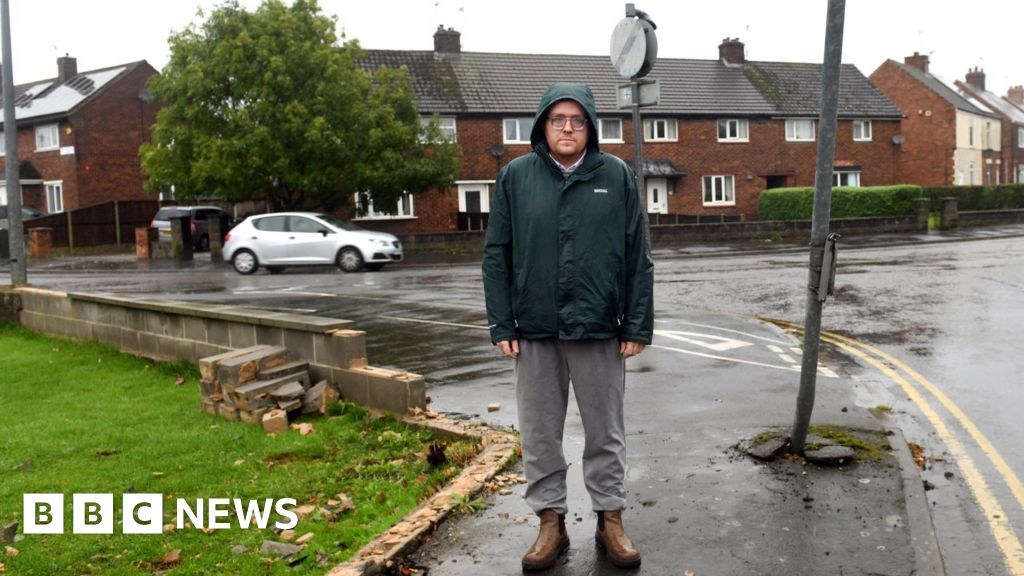 Work begins on 'death trap' Grange Lane South junction in Scunthorpe