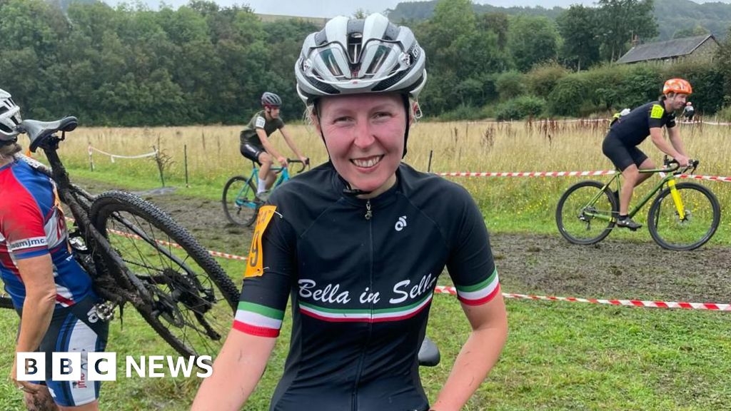 'Women cyclists don't feel safe on West Yorkshire's roads'