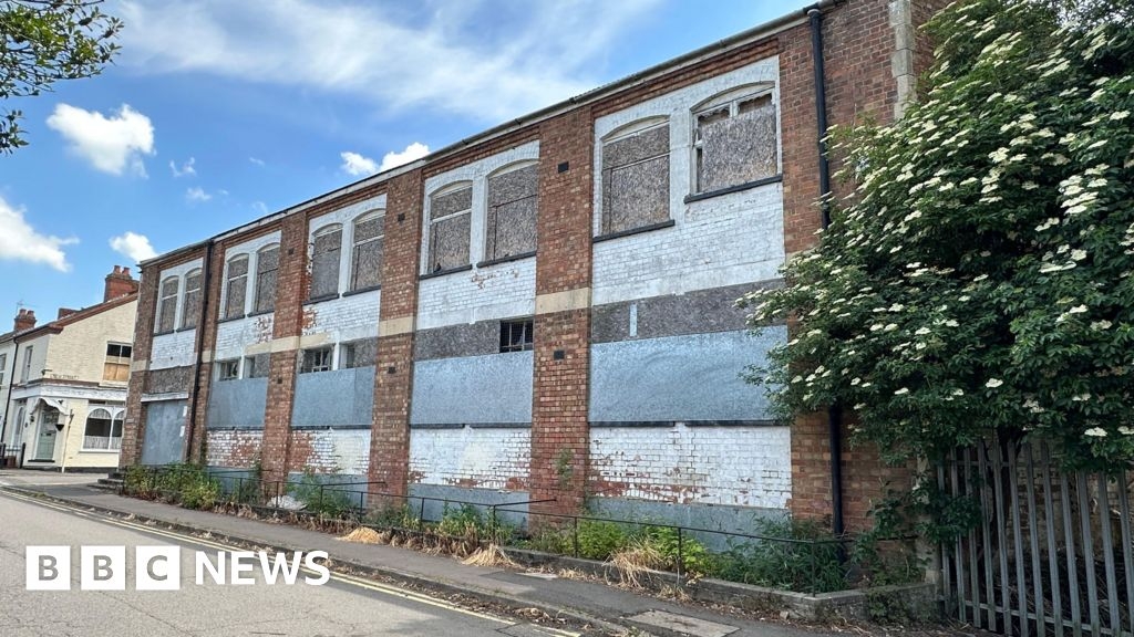 Northamptonshire shoe factory could become supermarket