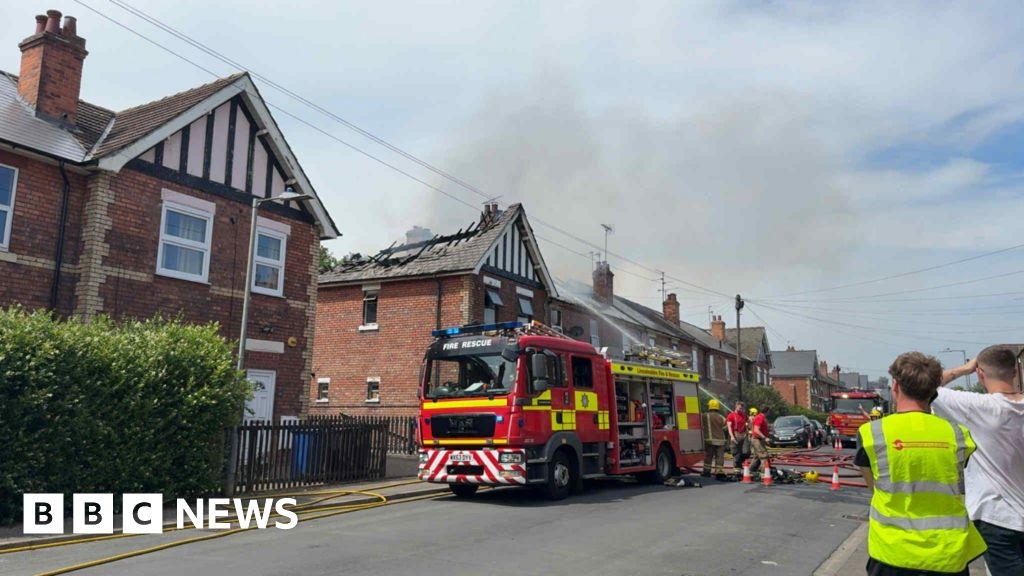Firefighters tackle Grey Street blaze in Gainsborough