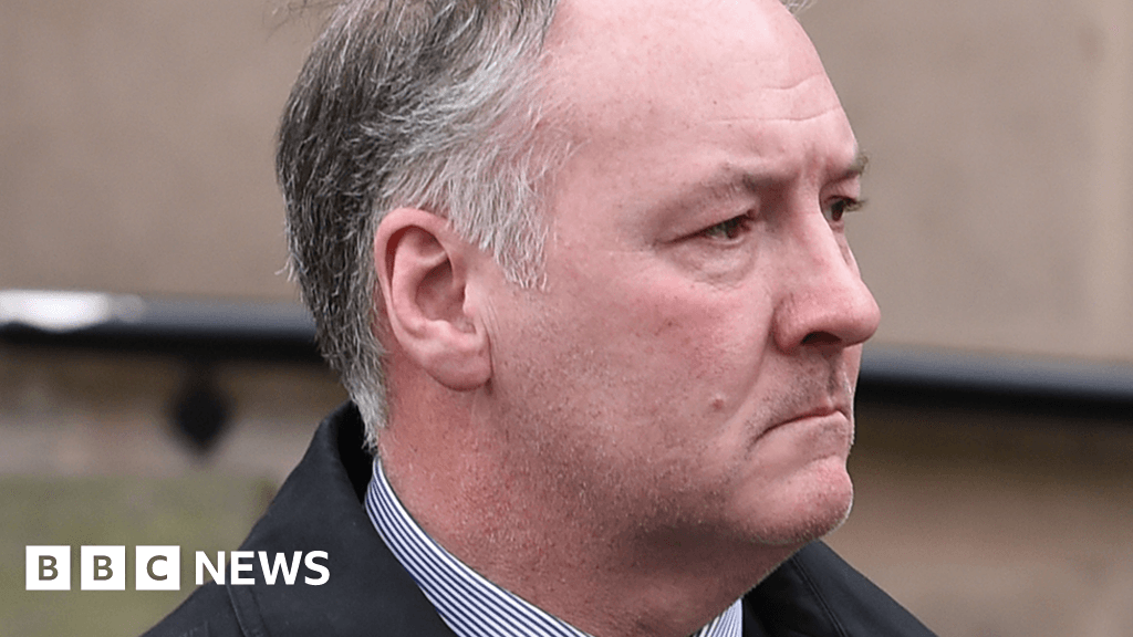 Ian Paterson: Coroner rejects surgeon's opioid claim