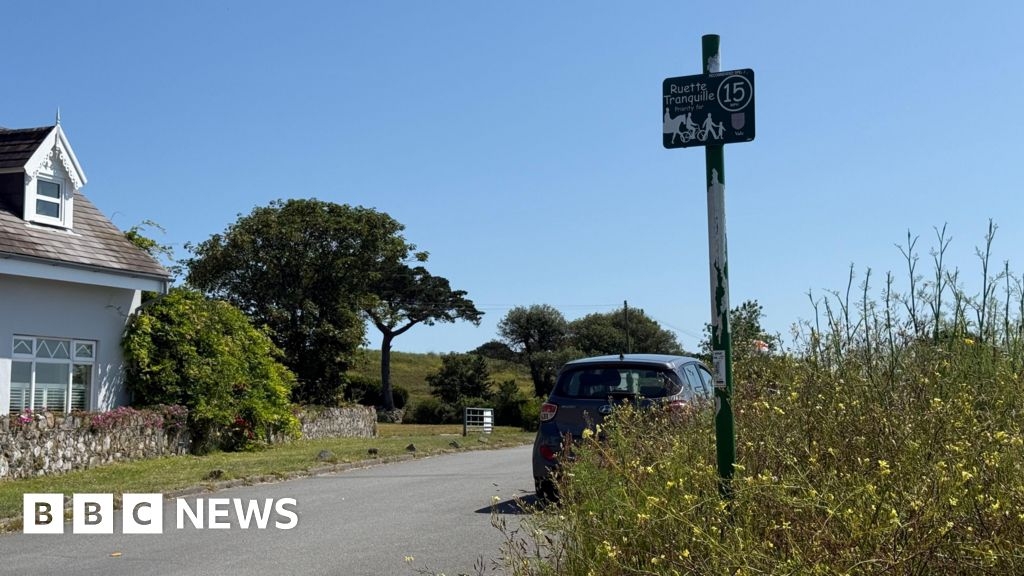 Guernsey action group calls for 15mph speed limit on some roads