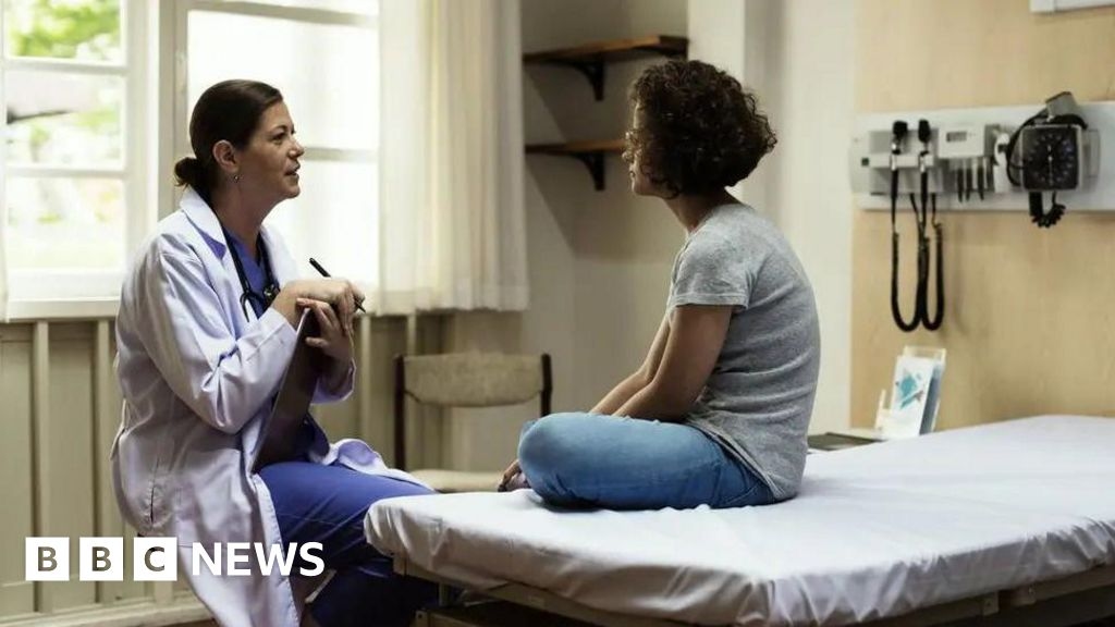 Surrey NHS holding free lessons on women's health