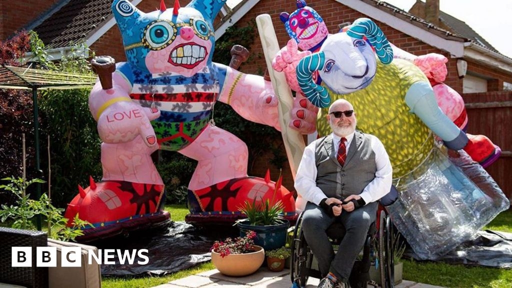 Lincolnshire artist Jason Wilsher-Mills awarded MBE in King's Honours