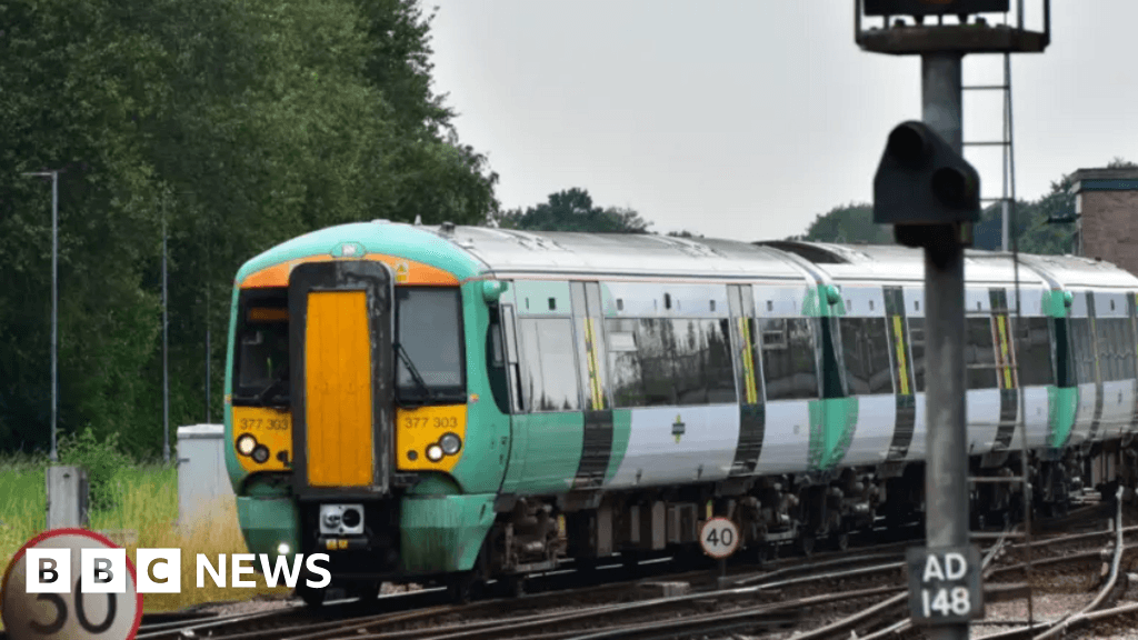 Rail closure between Tonbridge and Redhill 'worth it in the long run'