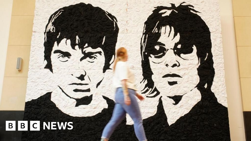 Oasis reunion tour was 'closest kept secret', friend says