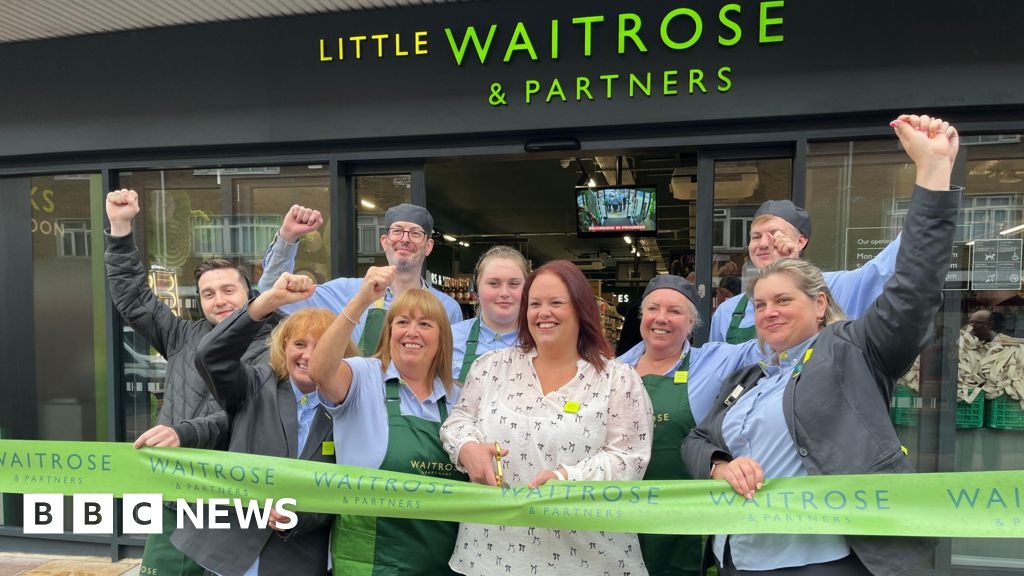 Waitrose store opens in Southwick
