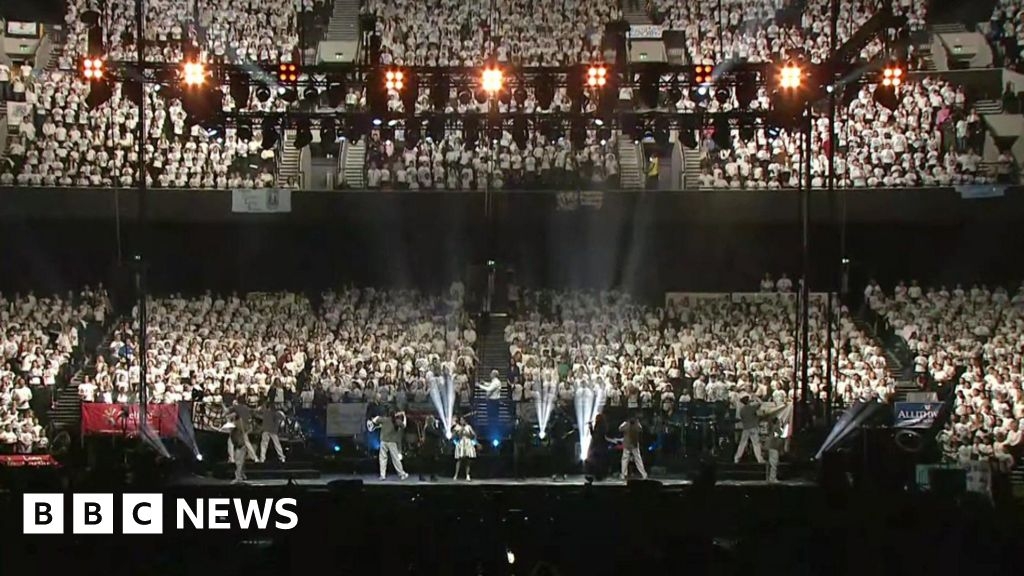 Bob Marley celebrated by world's largest children's choir