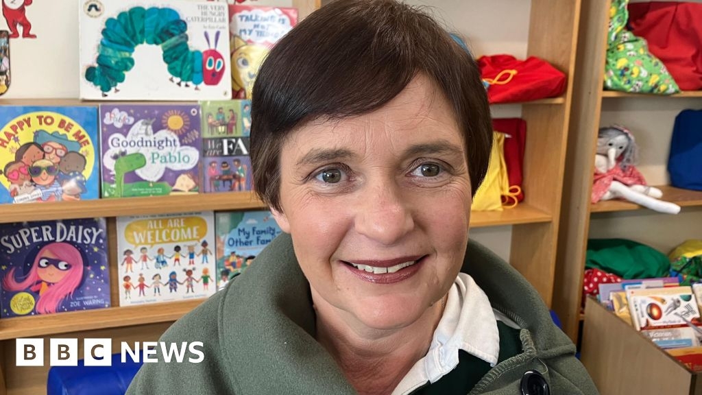 Teachers pay: Workload 'biggest issue' as offer rejected