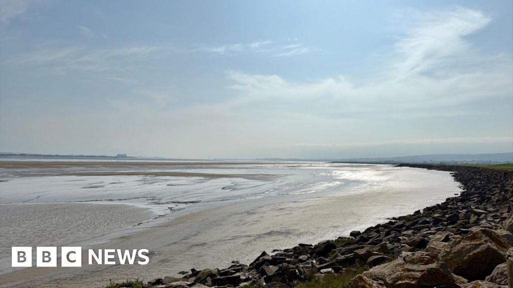 Gloucestershire in Pictures: VJ Day, lightning strike and JD Vance visit