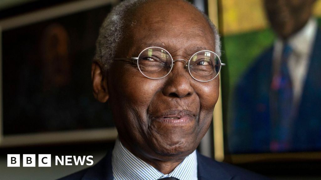 Sir Geoff Palmer, Scotland's first black professor, dies aged 85