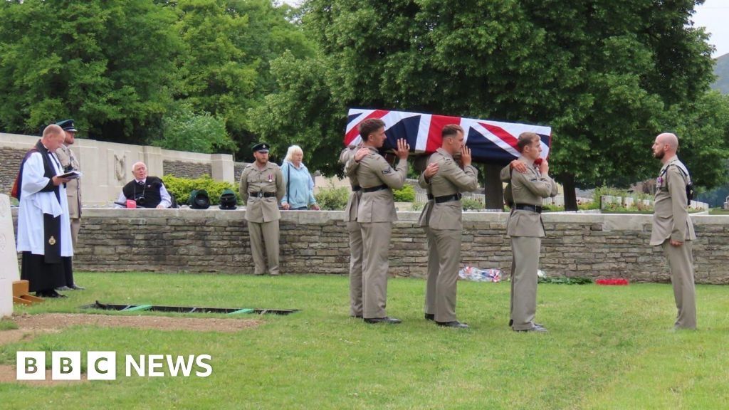 Family 'over the moon' at lost WW1 soldier's burial in France