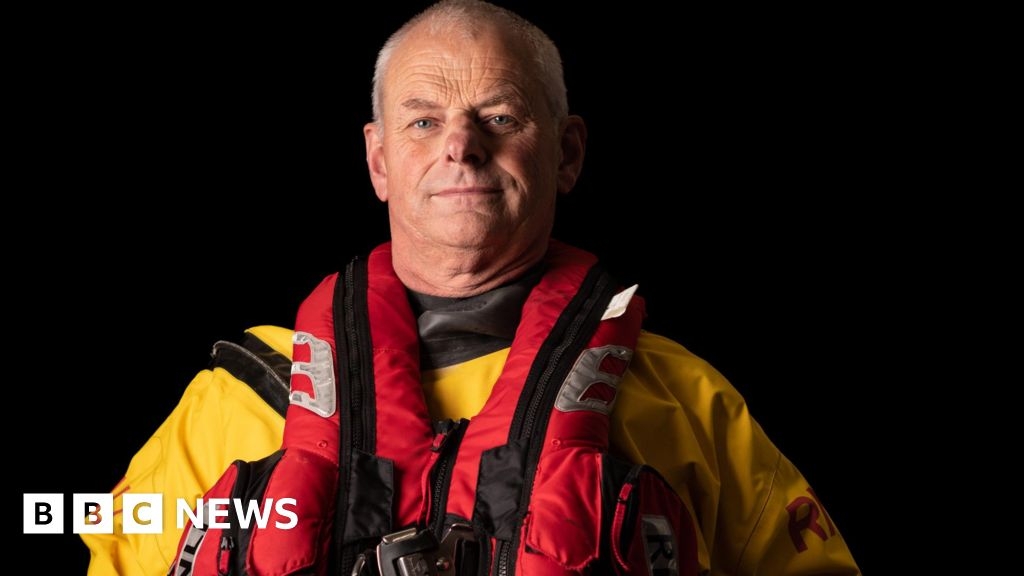 Lymington RNLI volunteer recognised in King's Honours list