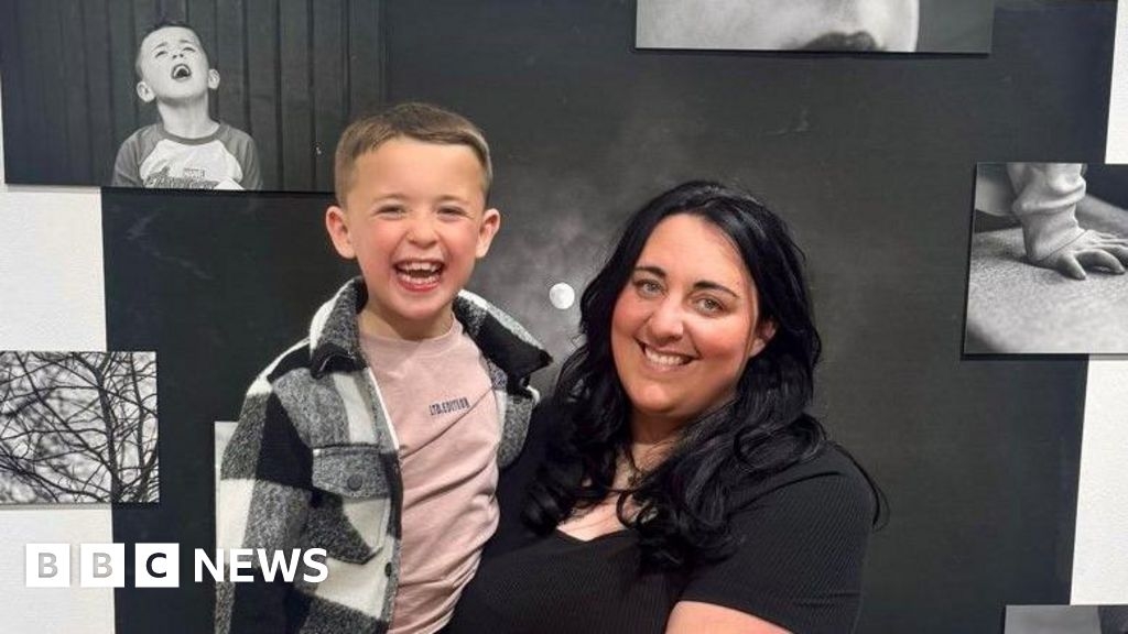 Sunderland mom captures hidden disability for uni photo project