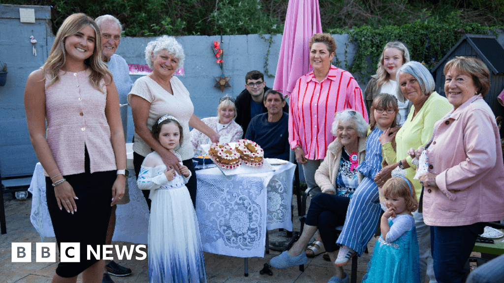 Merthyr Tydfil: Where town where community spirit makes leaving hard