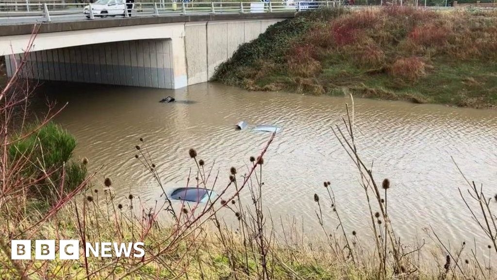 £2.5m improvement plans for flood-prone Manchester Airport road
