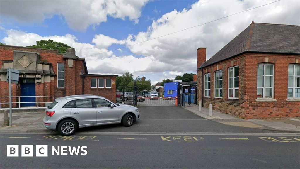 Ofsted rates Cleethorpes St Peter's C of E school inadequate