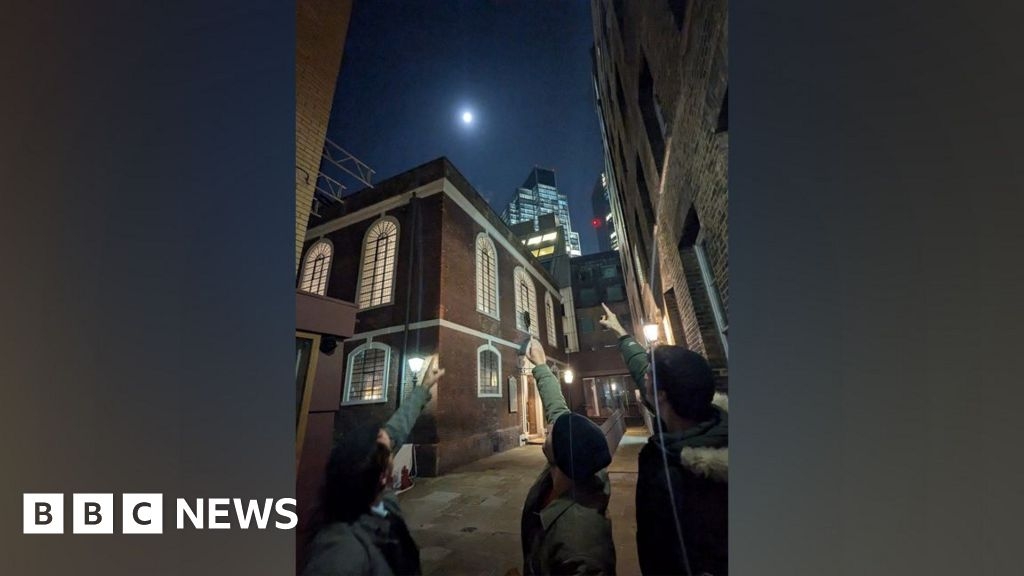 Bevis Marks Synagogue fights nearby skyscrapers plan