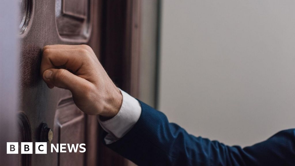 Mansfield housing cold callers prompts council warning