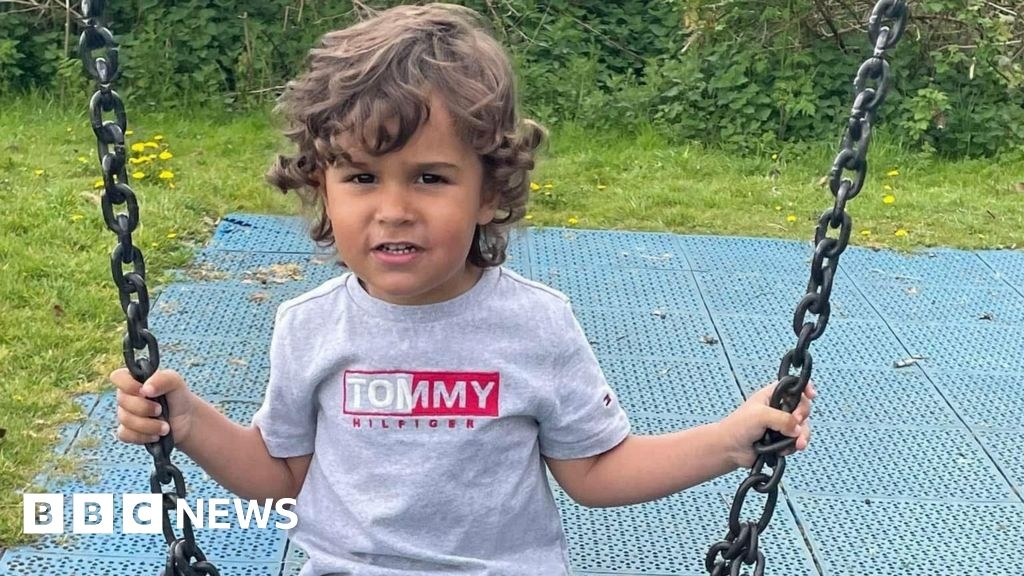 Missed chances to prevent boy's sepsis death, inquest jury finds