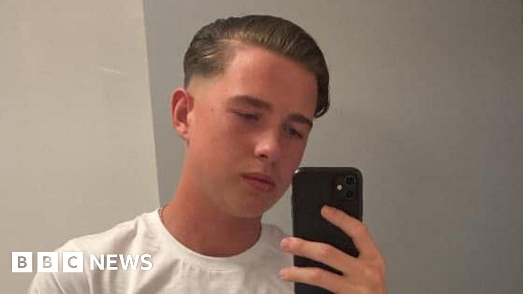 Man, 18, died in 100mph crash on M18 in car driven by brother