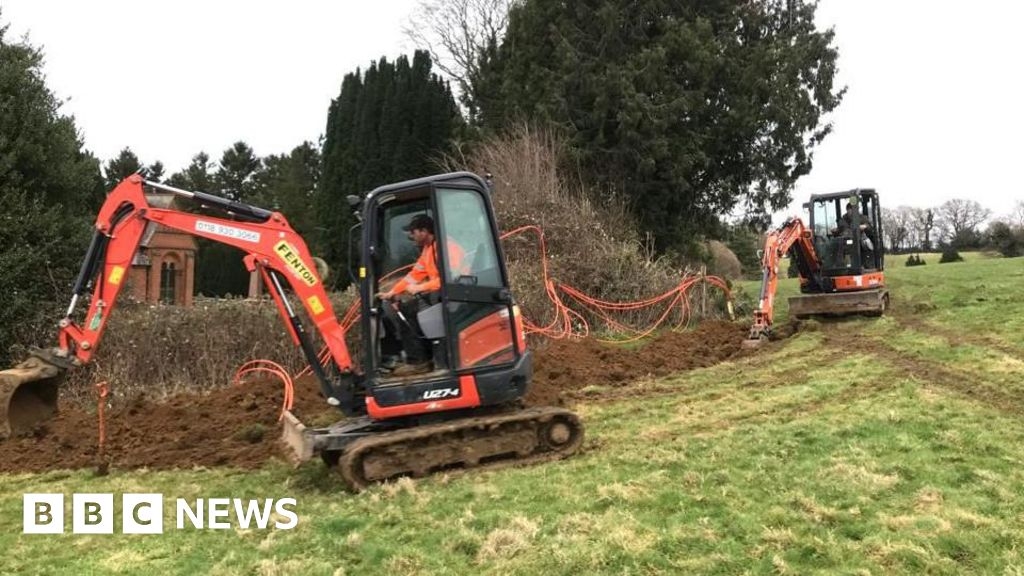How Surrey Hills residents installed their own broadband cables
