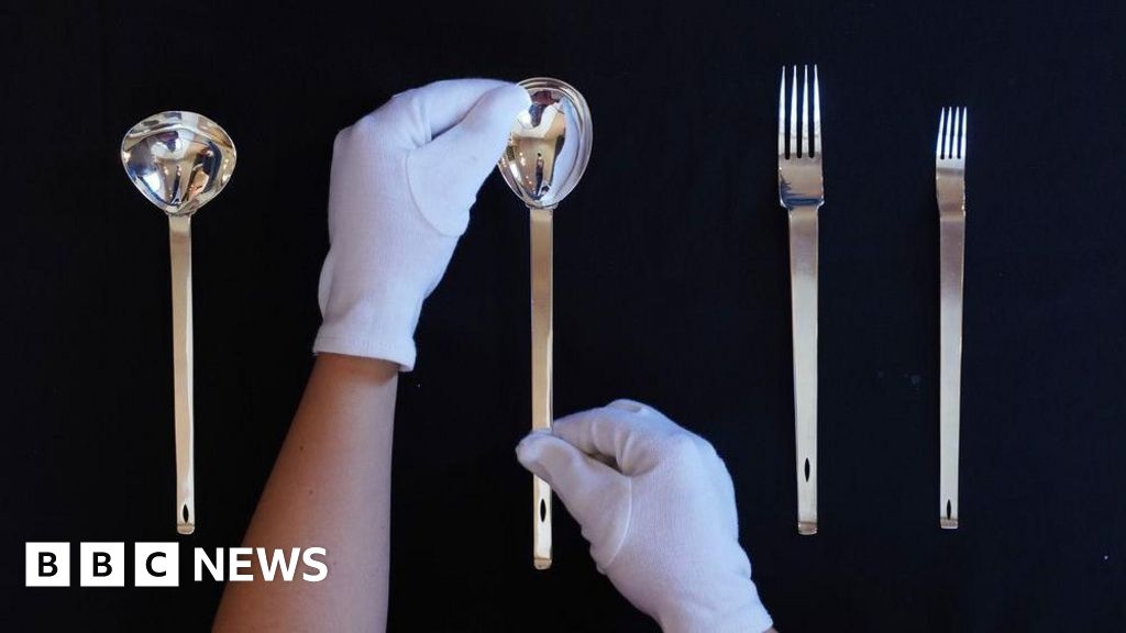 Rare Mackintosh cutlery sells for over £175,000