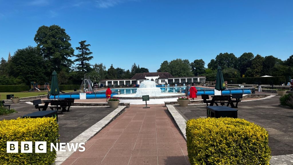 Cheltenham's historic Lido celebrates 90 years