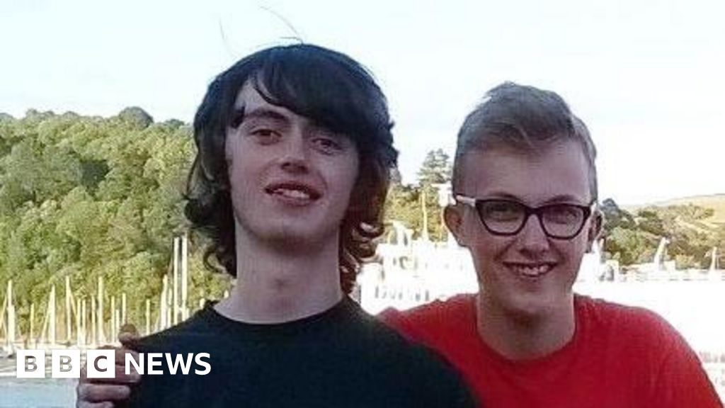 Father calls for gas heater ban following son's death