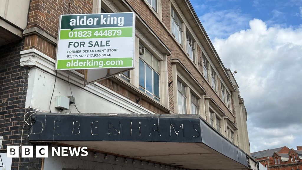Former Taunton Debenhams building goes up for sale