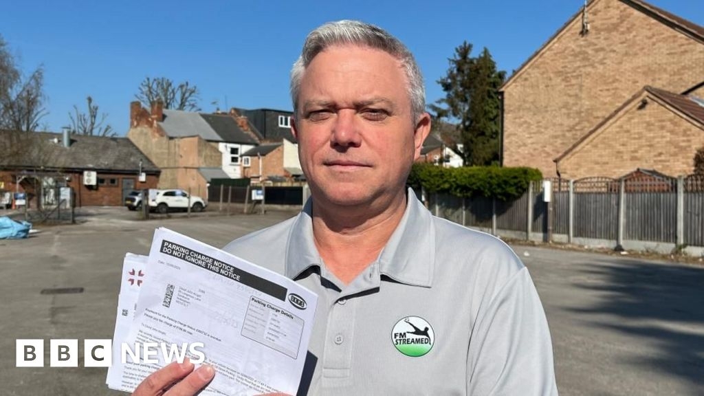 Driver hit with £100 fine after stopping to be sick